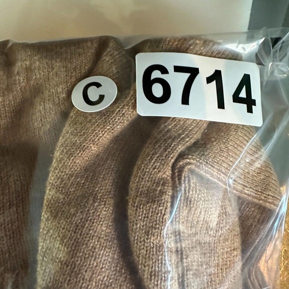 Chicos Tunic Sweater MEDIUM BeigeTurtleneck Handkerchief Hem Cashmere Blend - Picture 14 of 14